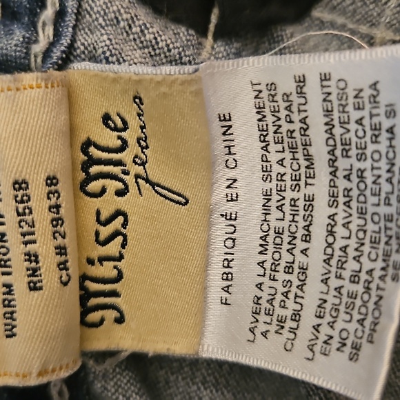 MISS ME Floral Lace Embellished Distressed Mid-rise Cuffed Skinny Denim Jeans - Picture 6 of 16